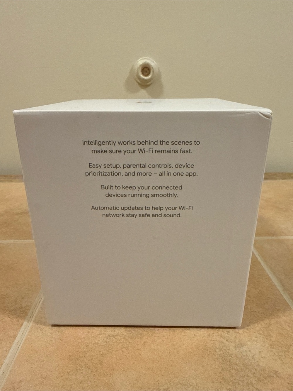 Google Nest Wifi Router - White (With Box & Guide) - Picture 7 of 8